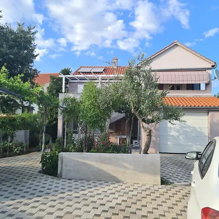 Apartment Romeo *