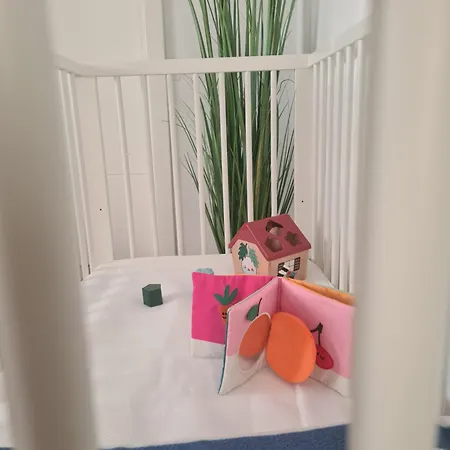 Romeo Apartment Sukosan