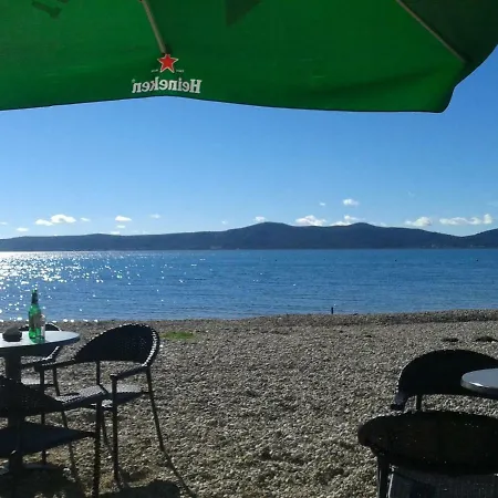 Διαμέρισμα Romeo Sukošan